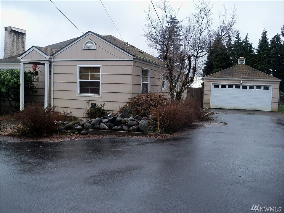 1st image of 135 Beacon Hill Dr