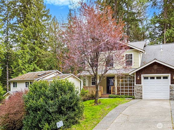 4th image of 33 Green Hill Road