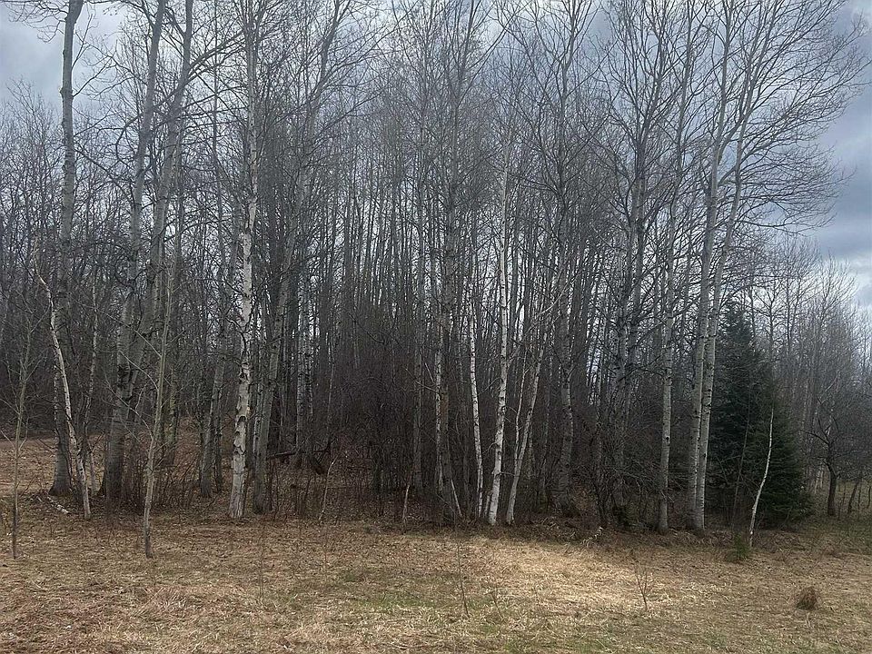 1st image of 10 Mill Pond Rd #1