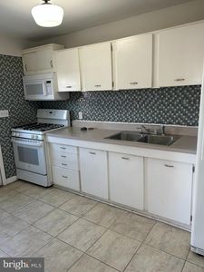 2113 Southorn Rd, Baltimore, MD, 21220