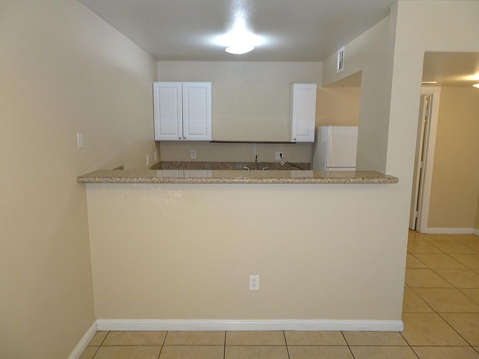1st image of 1313 N 22nd St APT 3