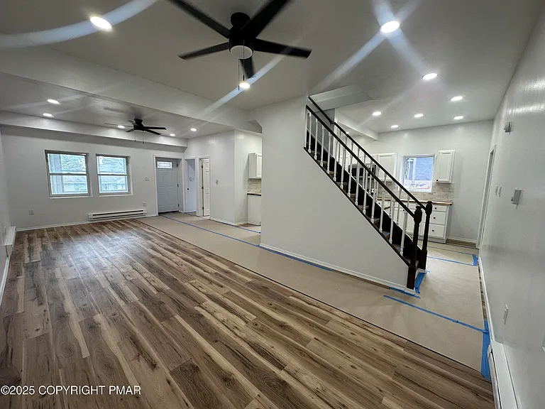 92 Kinney Ave — Photo 5
