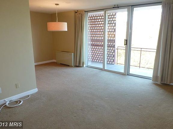 5th image of 4343 Lee Hwy APT 302