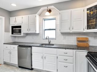 6 Hadley Pl #2, Medford, MA 02155