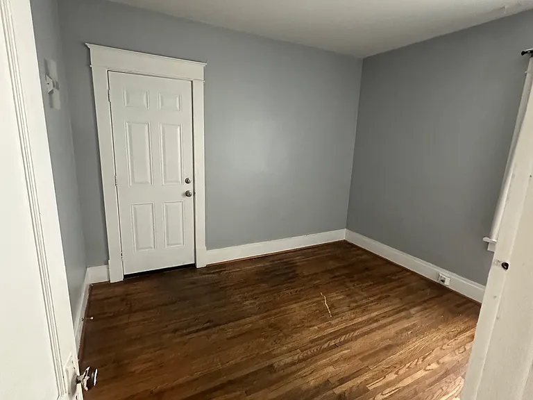 92 Saranac Ave — Photo 13