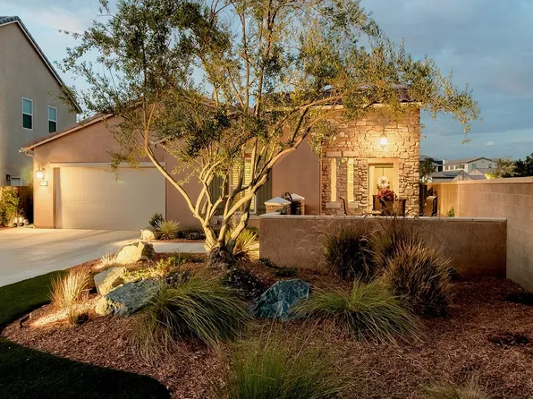933 Vineyard Ct, Madera, CA 93636