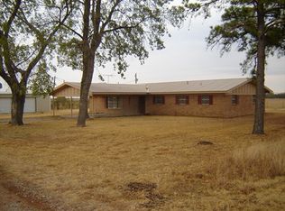 3435 Highway 81 N, Bowie, TX 76230