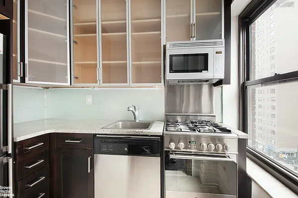 Rented by Brown Harris Stevens | media 3
