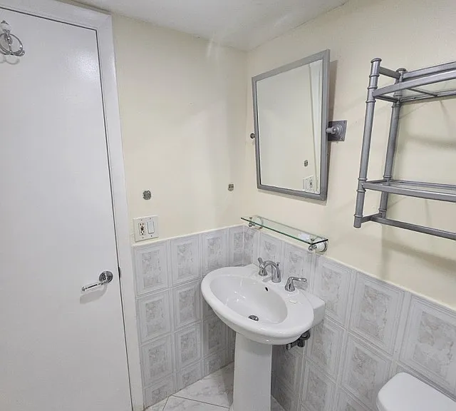 8041 Southgate Blvd #H6 — Photo 10