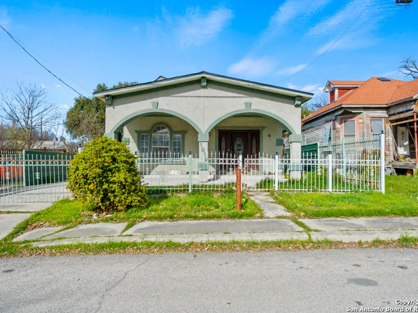 1019 PEREZ ST, San Antonio, TX 78207