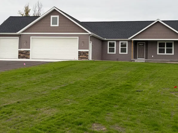 5505 Timberstone Ln, West Olive, MI 49460