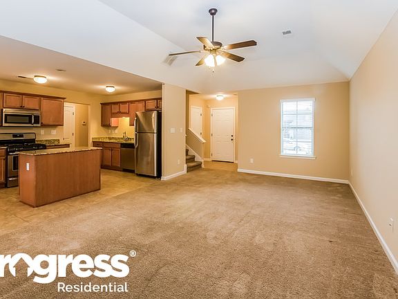 3rd image of 85 Willow Springs Ln