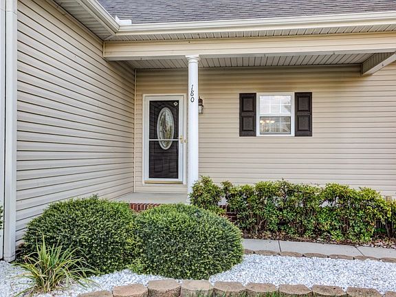 2nd image of 180 Meadow Bluff Ct