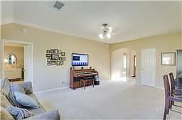 5th image of 16 Carmel Chase Ct