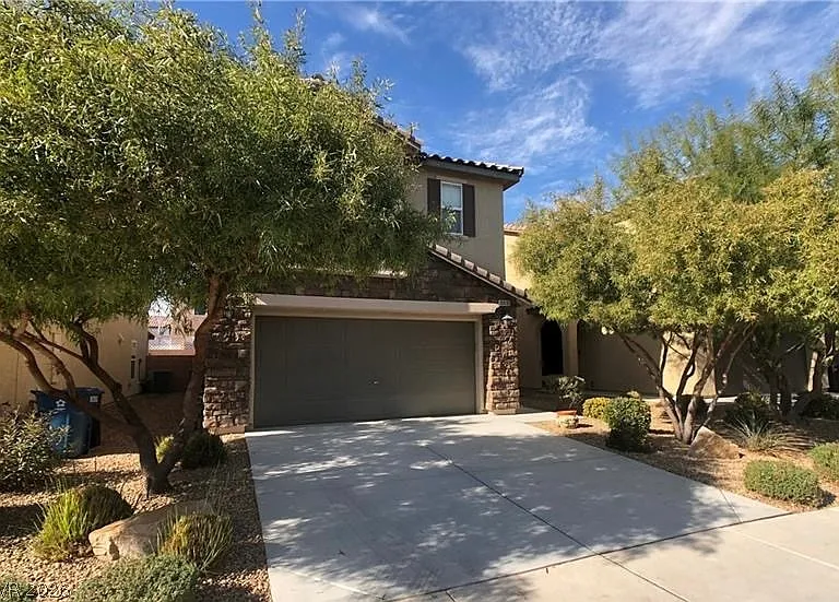 10633 Upper Laurel St — Photo 1
