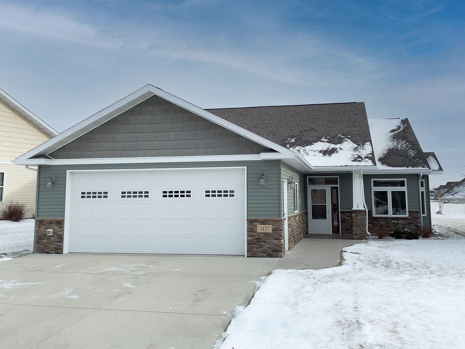 3437 Edgewood Village Loop, Bismarck, ND 58503 Zillow