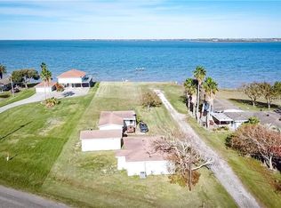 26 Flamingo St, Port Lavaca, TX 77979
