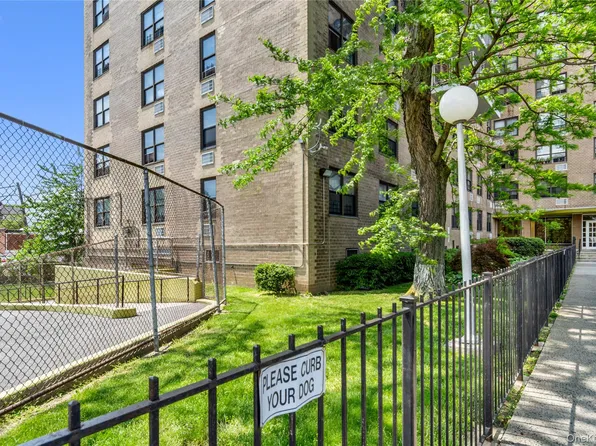 1966 Newbold Avenue #405, Bronx, NY 10472