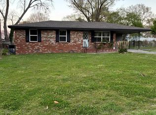 211 Tanglewood Dr NE, Dalton, GA 30721