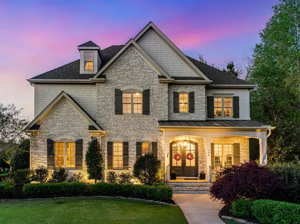 104 Vervain Way, Holly Springs, NC 27540