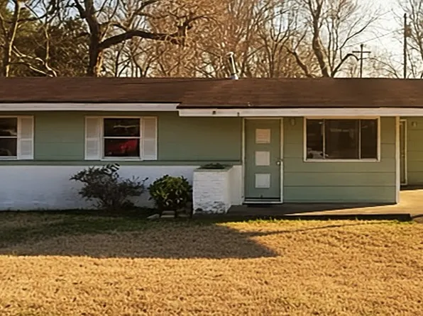 501 Wynhurst Ct, Columbus, MS 39702