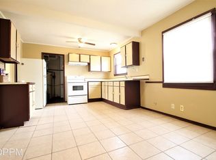 2014 N 40th St, Omaha, NE 68111