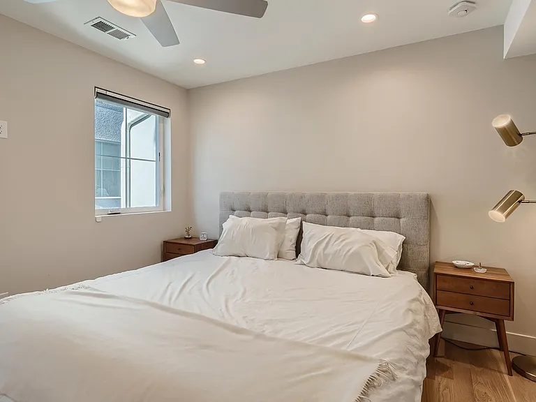 1456 N Zenobia St — Photo 15