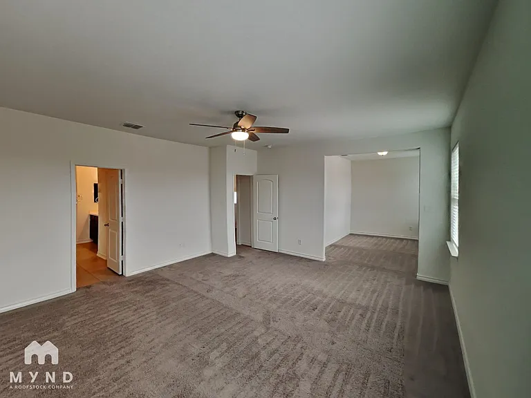 21535 Vista De Cristal — Photo 7