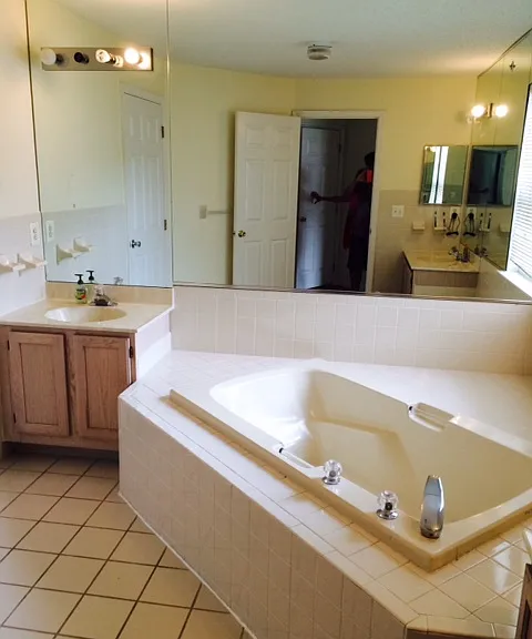 63 Inverness Dr — Photo 10
