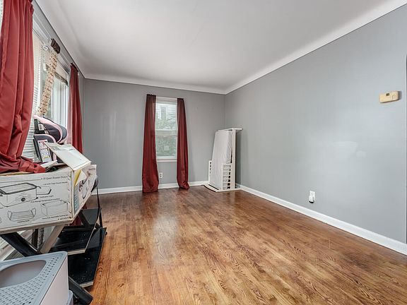 4th image of 1518 Woodrow Dr