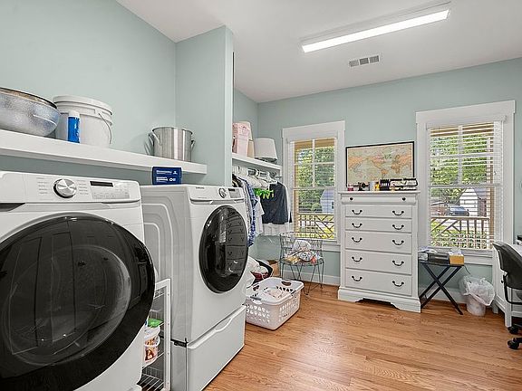 Laundry Room/Office