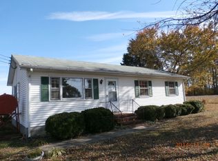 55 Josh Ln, Lancaster, VA 22503