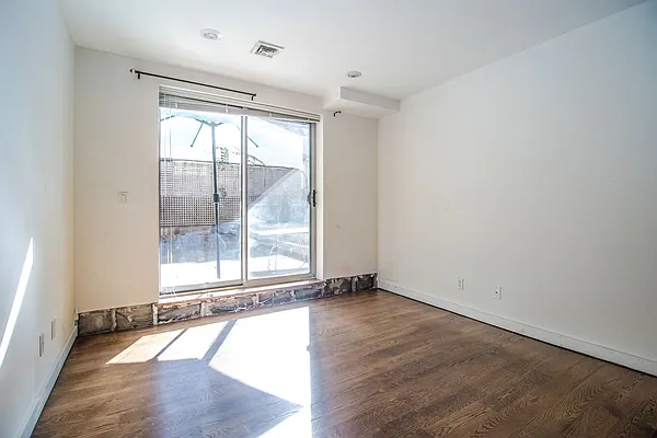 Rented by Halstead Real Estate | media 38