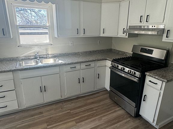 4th image of 6440 Dean St