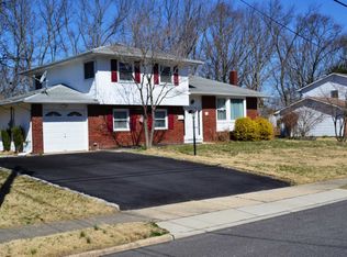 93 Newbury Rd, Howell, NJ 07731