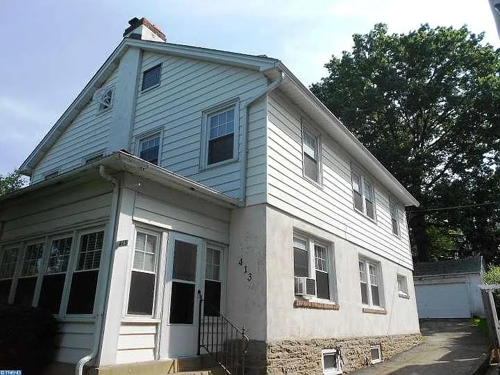 413 Dudley Ave photo 1