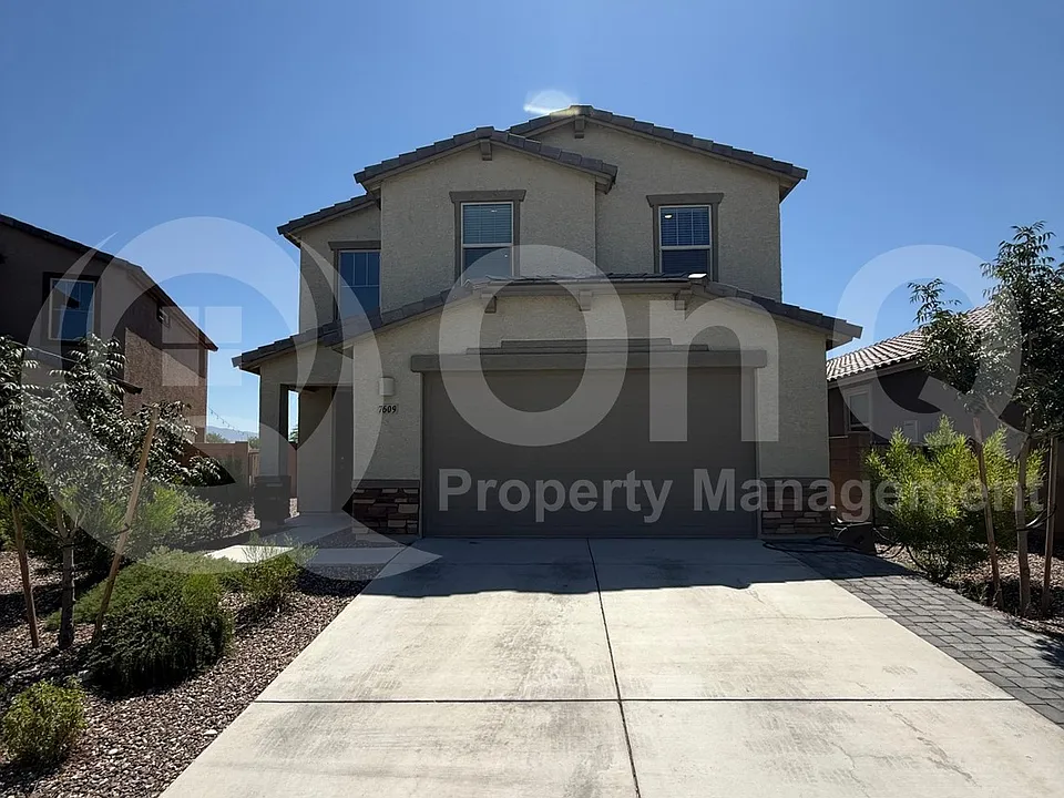 7609 S Camino Alma Vieja