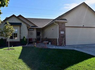 2124 Beltline Ct, Newton, KS 67114