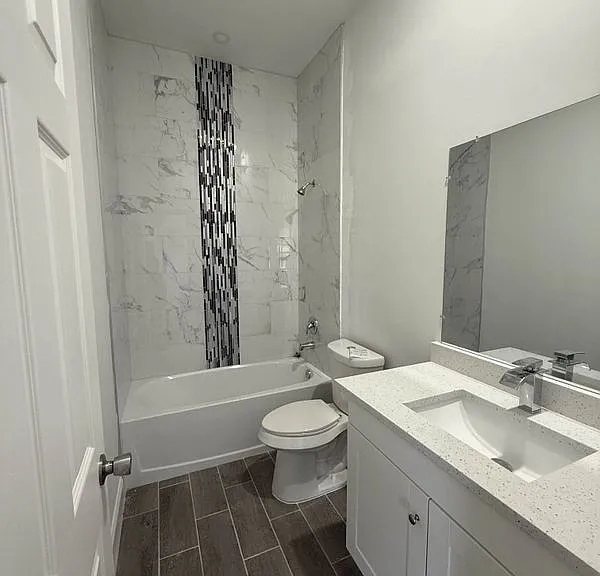 351 Pennfield St — Photo 7