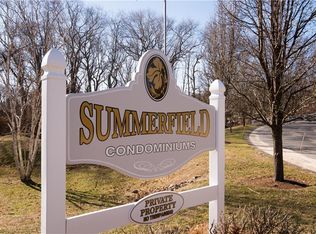 41 Charles Dr UNIT 3, Tiverton, RI 02878