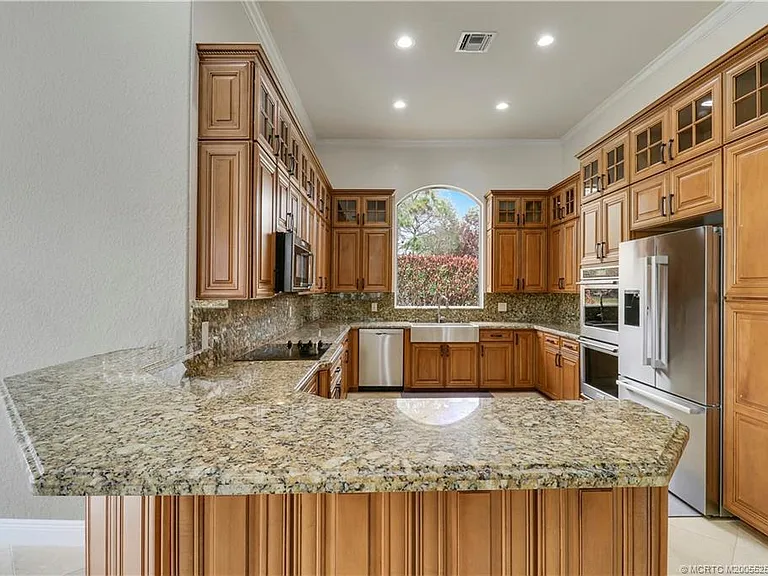 5628 SW Gray Fox Dr — Photo 12