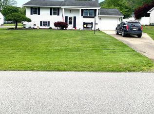 46 Northgate Dr, New Martinsville, WV