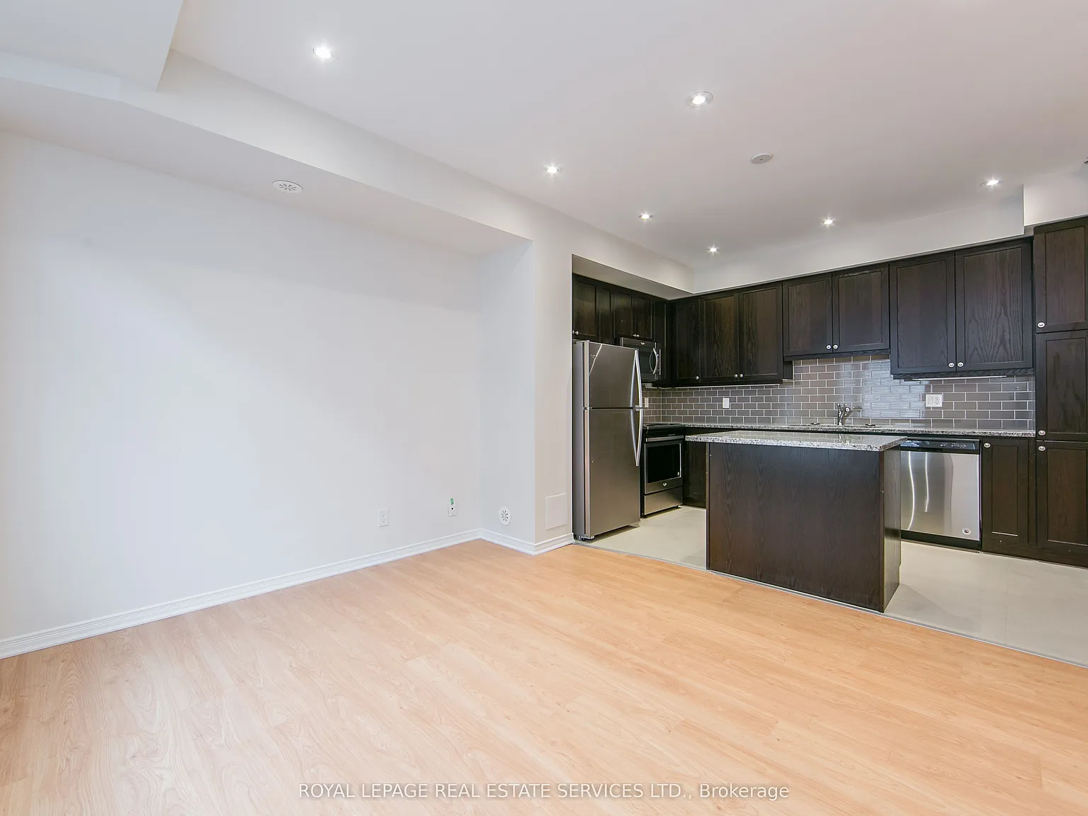 3 bed, $3,200 — Photo 3