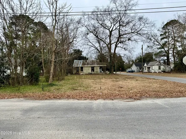 202 Alexander Street, Kinston, NC 28501