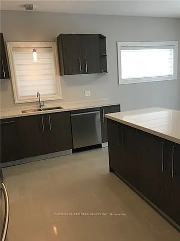 2619 Sheffield Blvd #3 — Photo 5
