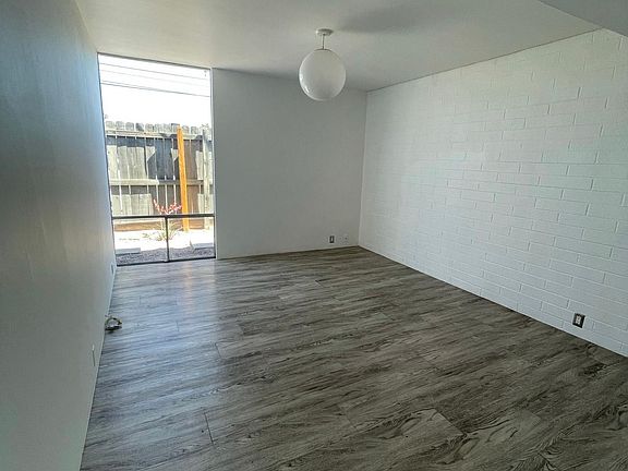 5th image of 4225 N 36th St Unit 20