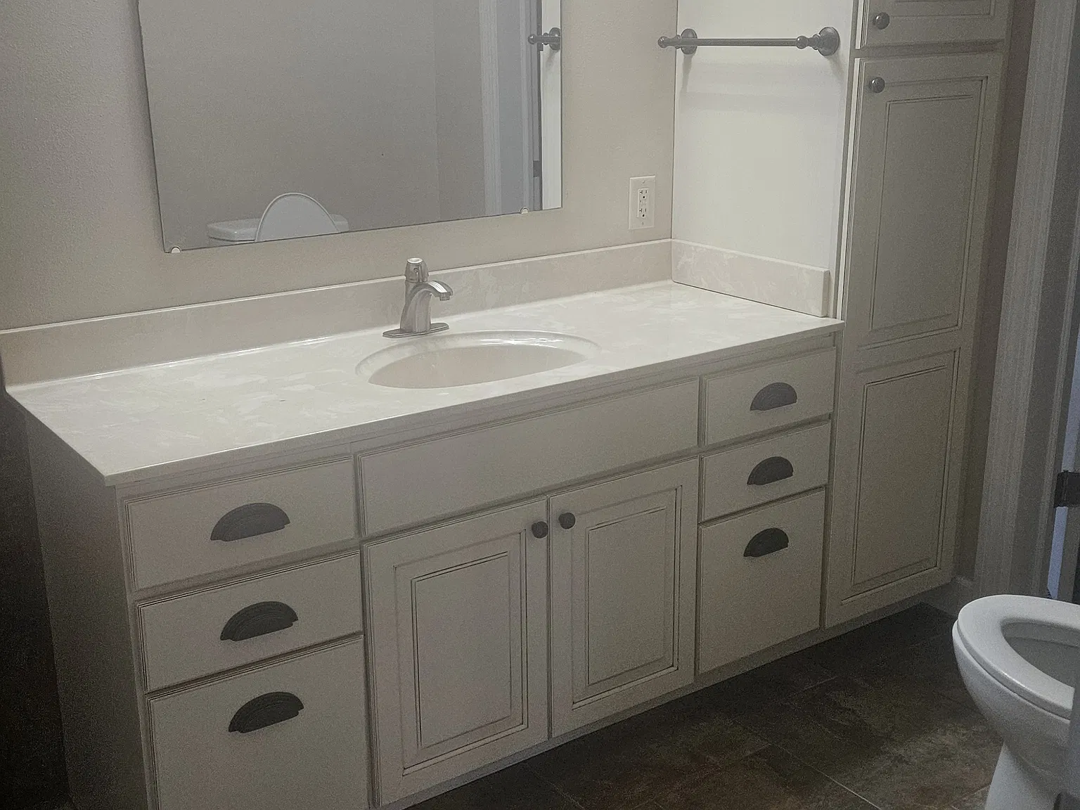 4 bed, 2000 sqft, $1,500 — Photo 2