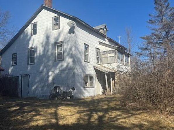 86 Fuller Road, Corinth, NY 12822