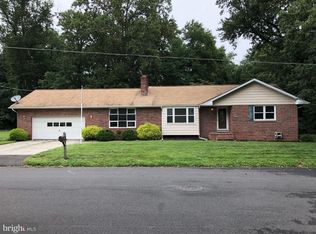 28 Quaker Rd, Pennsville, NJ 08070