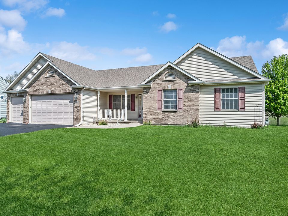1st image of 1305 W Northwind Dr